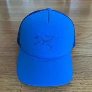 Arc'teryx Bird Curved Brim Trucker Hat - Blue, OSFA